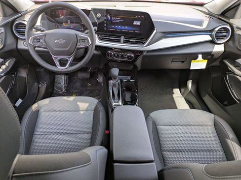 New 2026 Chevrolet Trax LT w/ Driver Confidence Package image 23