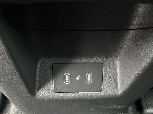 Used 2025 Hyundai Tucson SE image 22