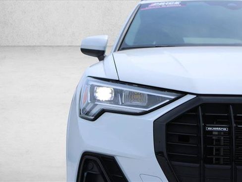 Used 2023 Audi Q3 2.0T Premium Plus w/ Premium Plus Package AWD/4WD image 3