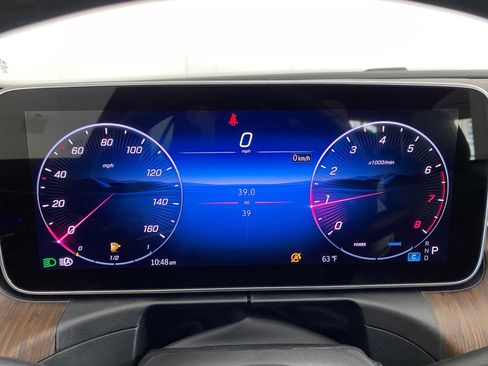 New 2025 Mercedes-Benz C 300 4MATIC Sedan image 19