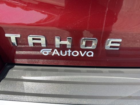 Used 2019 Chevrolet Tahoe Premier AWD/4WD image 13