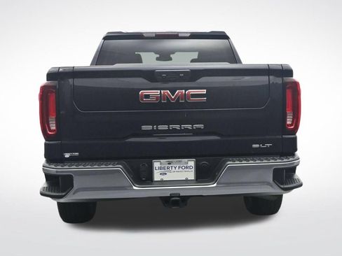 Used 2025 GMC Sierra 1500 SLT AWD/4WD image 8