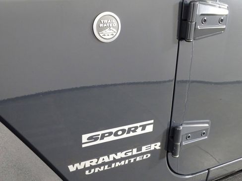 Used 2017 Jeep Wrangler Unlimited Sport w/ Quick Order Package 24S image 35