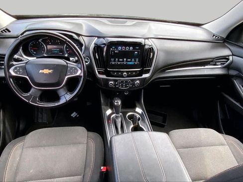 Used 2019 Chevrolet Traverse LT FWD image 16