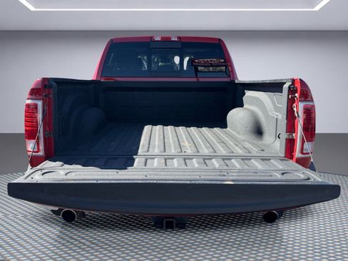 Used 2015 RAM 1500 Laramie w/ Convenience Group AWD/4WD image 8