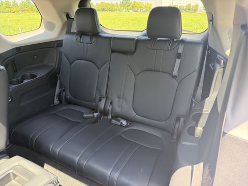 Certified 2025 Honda Pilot Elite image 27