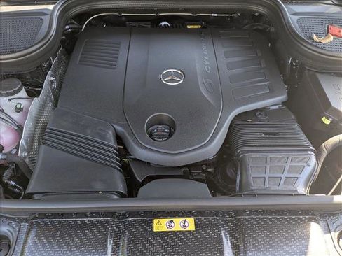 New 2026 Mercedes-Benz GLS 450 4MATIC image 15