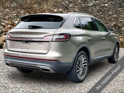 Used 2020 Lincoln Nautilus Reserve AWD/4WD image 2