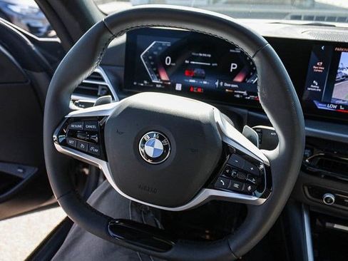 Used 2025 BMW 230i Coupe w/ Convenience Package RWD image 15