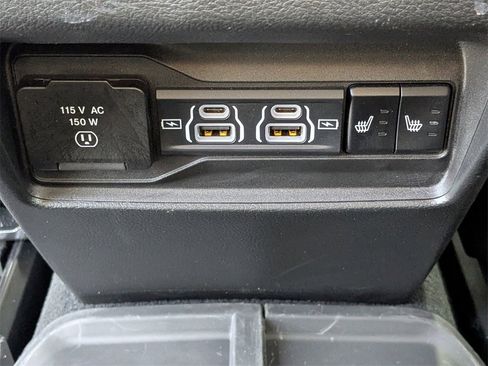 Used 2024 Jeep Grand Cherokee Trailhawk w/ Luxury Tech Group III image 15