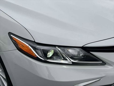 Certified 2023 Toyota Camry LE image 9