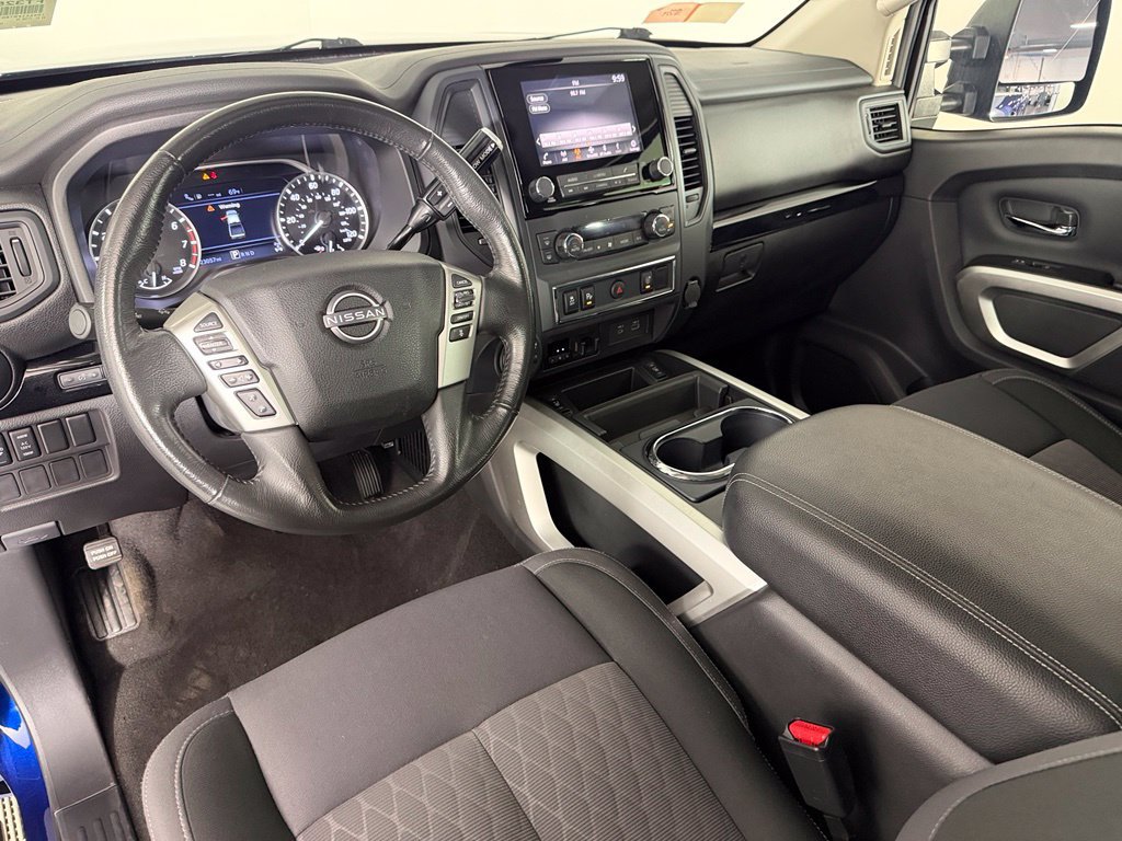 Used 2024 Nissan Titan SV w/ SV Convenience Package AWD/4WD image 12
