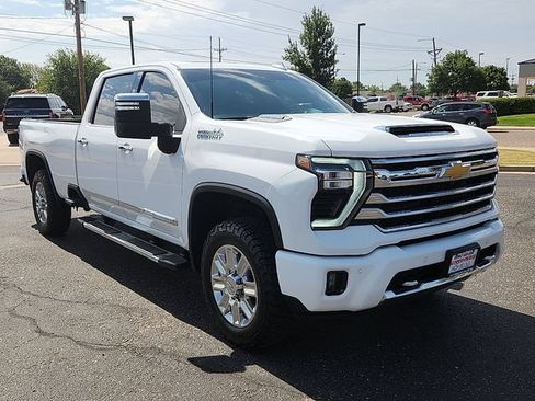 Certified 2024 Chevrolet Silverado 3500 High Country w/ High Country Premium Package AWD/4WD image 6