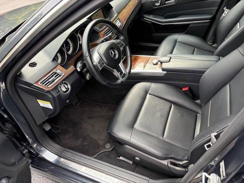 Used 2014 Mercedes-Benz E 350 Sedan image 27