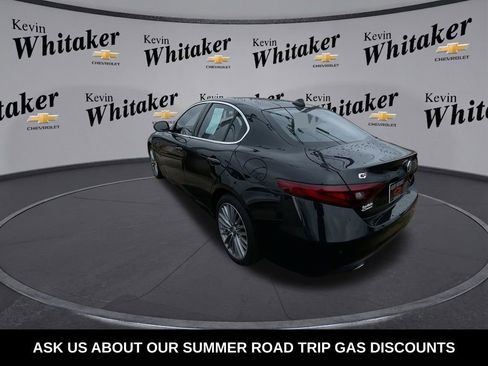 Used 2020 Alfa Romeo Giulia Ti w/ Quick Order Package 22X Lusso AWD/4WD image 7