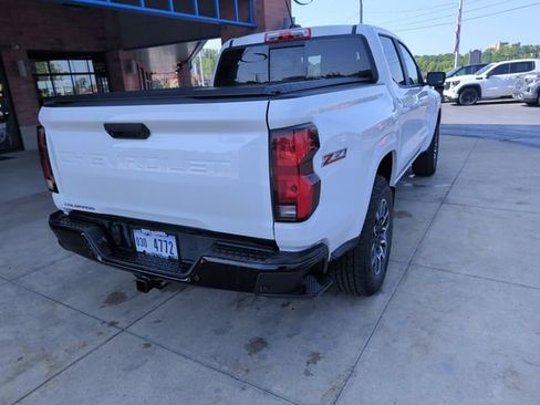Used 2026 Chevrolet Colorado Z71 w/ Technology Package AWD/4WD image 8