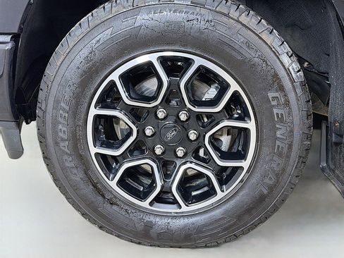 Used 2022 Ford F150 XLT w/ Equipment Group 302A High image 15