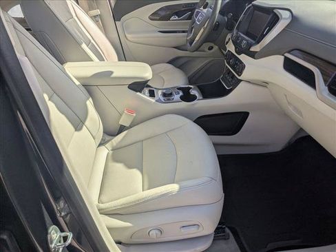 Used 2019 GMC Terrain Denali w/ Advanced Safety Package FWD image 19