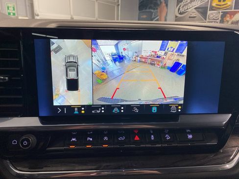 Used 2023 Chevrolet Silverado 1500 LTZ image 26