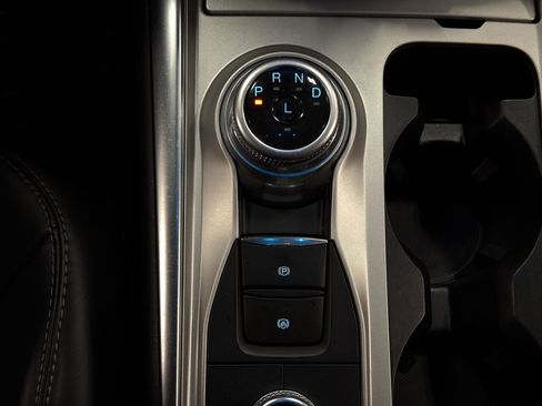 Certified 2023 Ford Explorer XLT w/ Equipment Group 202A image 25