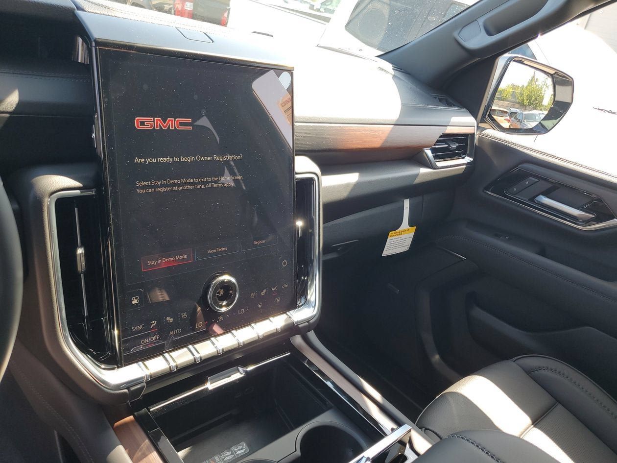 New 2026 GMC Yukon Denali RWD image 26