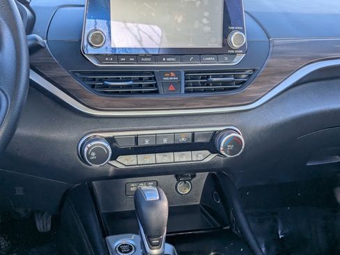 Certified 2023 Nissan Altima 2.5 SV image 21