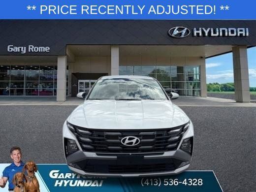 Certified 2025 Hyundai Tucson SE AWD/4WD image 3
