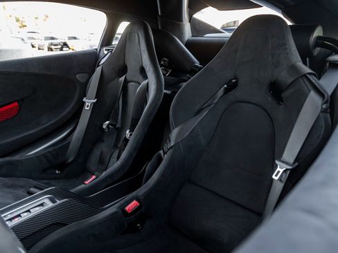 Used 2020 McLaren 620R image 12