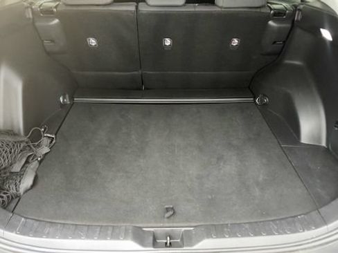 Used 2022 Toyota RAV4 LE FWD image 30
