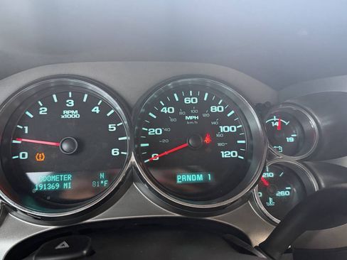 Used 2012 GMC Sierra 2500 SLE w/ SLE Preferred Package AWD/4WD image 14