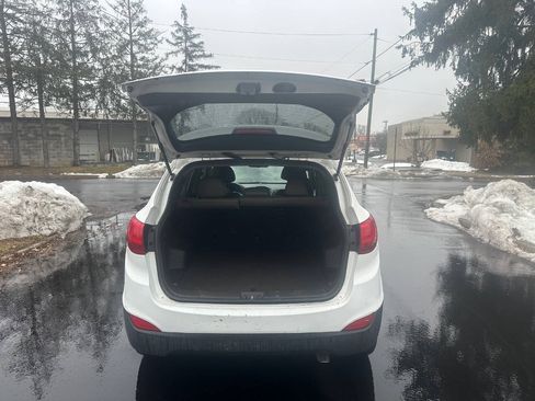 Used 2014 Hyundai Tucson SE AWD/4WD image 6