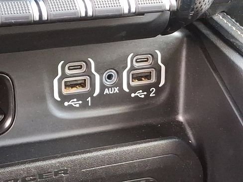 Used 2023 RAM 1500 Limited image 25