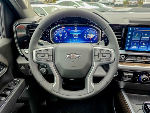 Used 2026 Chevrolet Silverado 1500 LT Trail Boss w/ Convenience Package II image 40