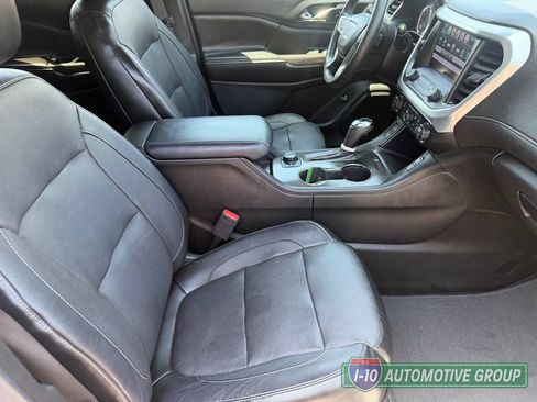 Used 2017 GMC Acadia SLT FWD image 14