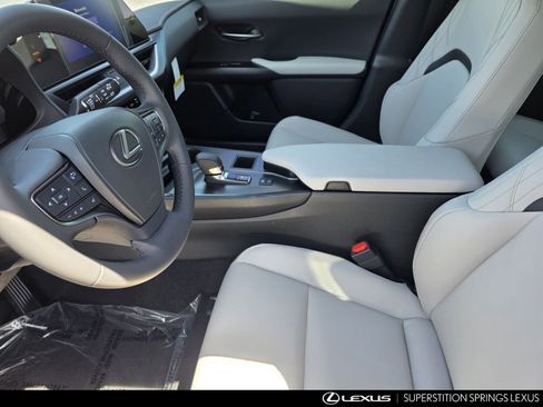 New 2026 Lexus UX 300h FWD image 12