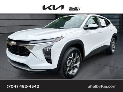 Used 2024 Chevrolet Trax LT