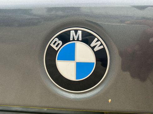 Used 2021 BMW 330e w/ Convenience Package RWD image 32