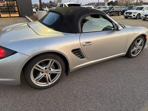 Used 2009 Porsche Boxster image 2