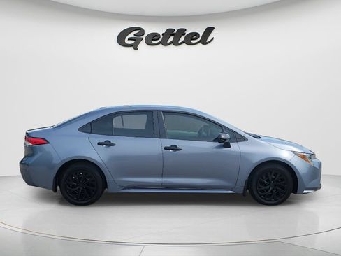 Certified 2025 Toyota Corolla LE FWD image 4