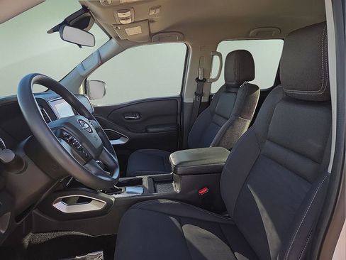 Used 2022 Nissan Frontier SV image 19