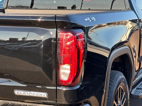Used 2024 GMC Sierra 1500 Elevation w/ LPO, Elevation Black Package image 25