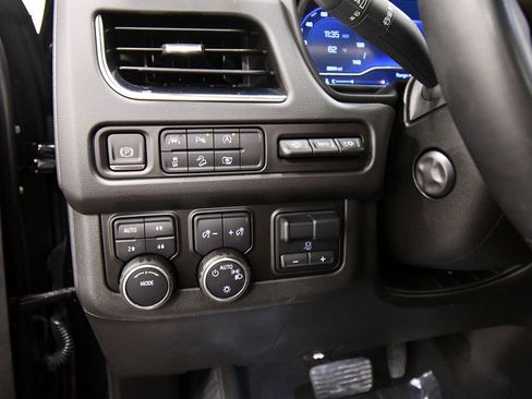 Used 2024 Chevrolet Tahoe High Country w/ Premium Package image 20