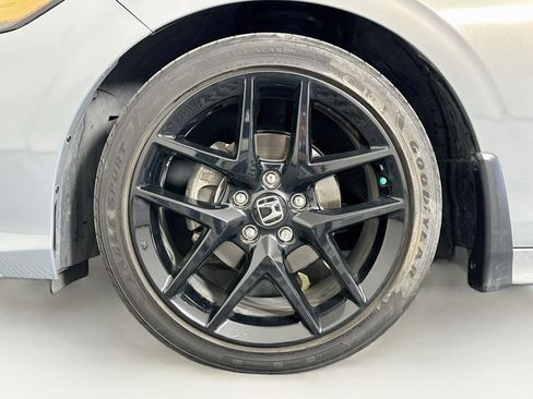 Used 2025 Honda Civic Sport image 11
