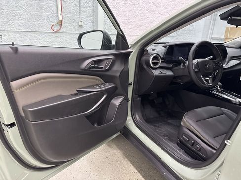 New 2026 Chevrolet Trax ACTIV w/ Driver Confidence Package FWD image 13