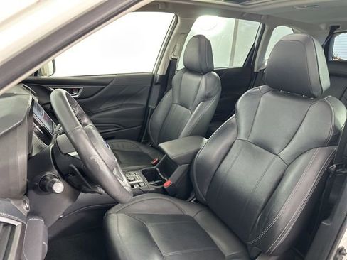 Used 2020 Subaru Forester Touring AWD/4WD image 13