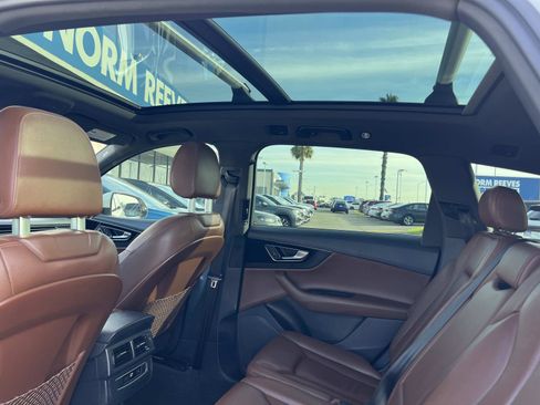 Used 2019 Audi Q7 3.0T Premium image 24