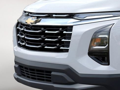 New 2026 Chevrolet Equinox LT w/ Safety and Technology Package AWD/4WD image 13