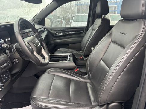 Used 2022 GMC Yukon Denali w/ Max Trailering Package image 16