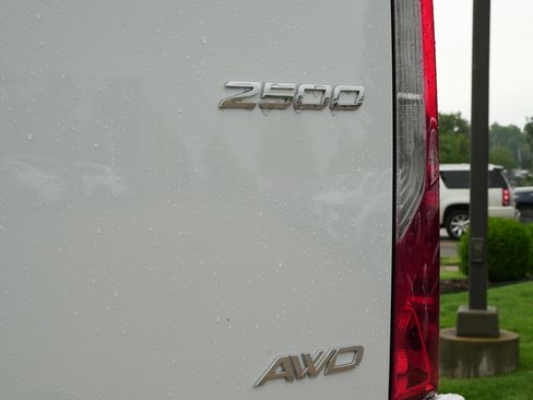 New 2025 Mercedes-Benz Sprinter 2500 image 51