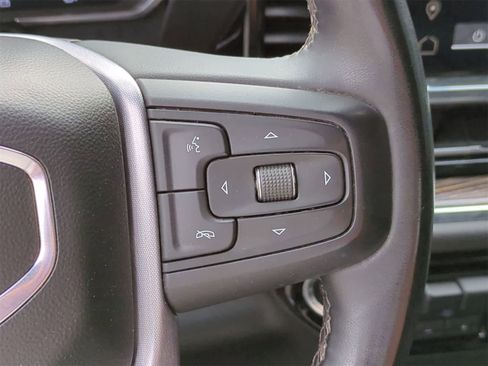 Used 2023 GMC Sierra 1500 SLE w/ X31 Off-Road Package image 24